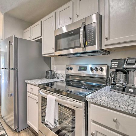 Pet-Friendly Branson Condo With Shared Pool! Exterior photo