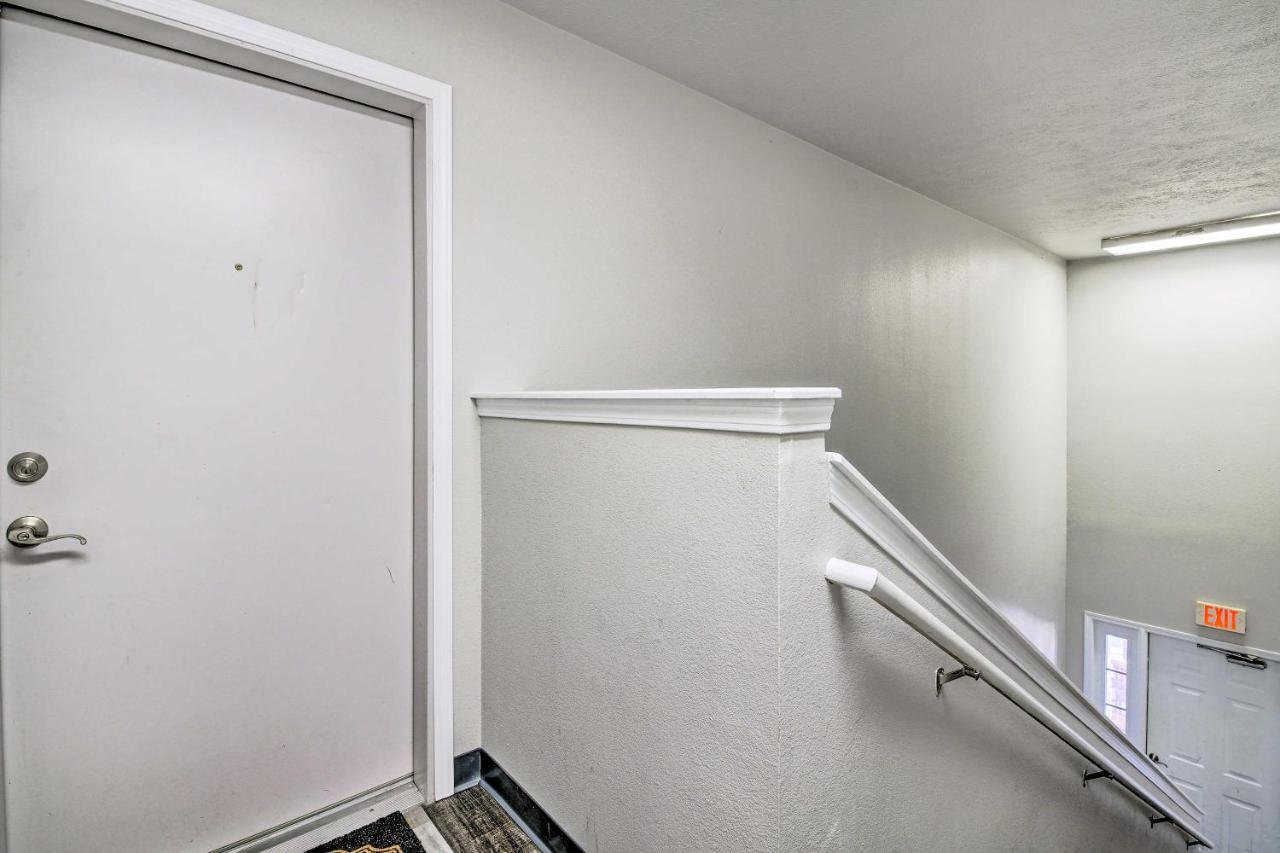 Pet-Friendly Branson Condo With Shared Pool! Exterior photo
