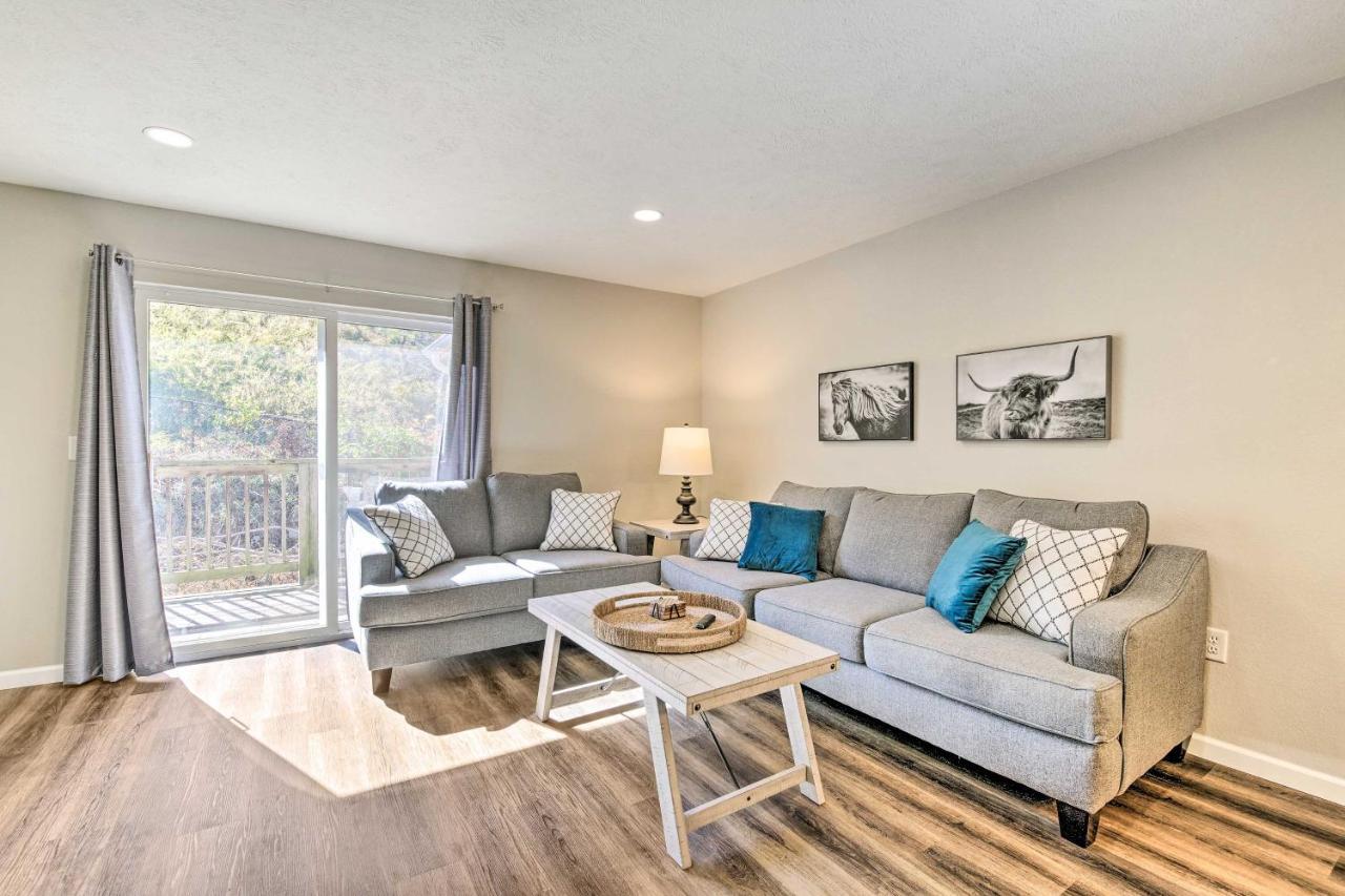 Pet-Friendly Branson Condo With Shared Pool! Exterior photo